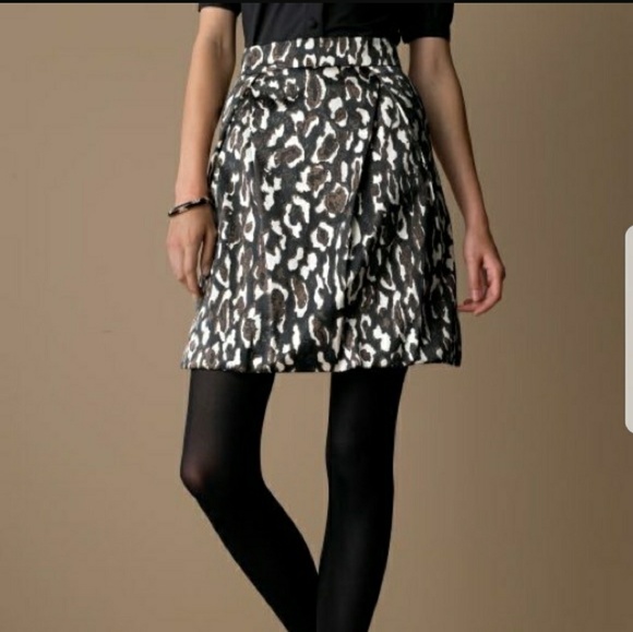 Banana Republic Leopard Print Silk Skirt Sz 8P - Picture 8 of 8